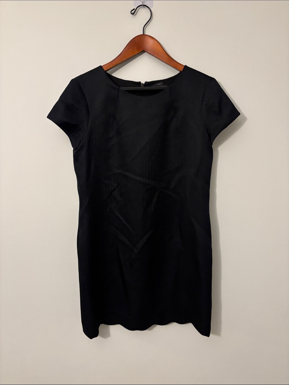 SILK + WOOL Club Monaco Black Fitted Mini Dress